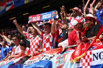 EURO2024: Atmosfera na stadionu prije početka utakmice Hrvatska - Albanija