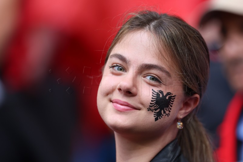 EURO2024: Atmosfera na stadionu prije početka utakmice Hrvatska - Albanija