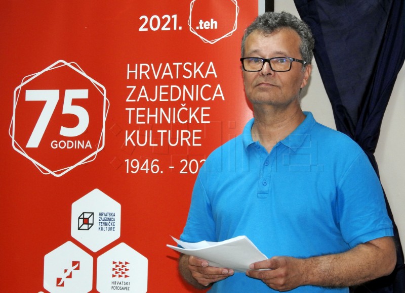 Kutina: Otvoren Robotički kamp STEMoslavina