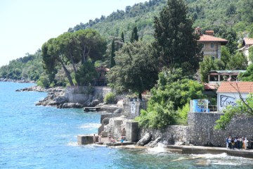 Konferencija za novinare stranke Možemo!