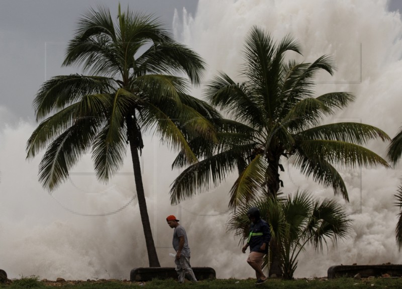 DOMINICAN REPUBLIC ATLANTIC HURRICANES