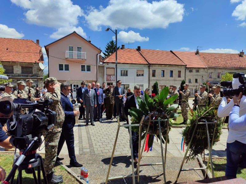 Milanović u Tomislavgradu na obilježavanju 32. obljetnice Brigade kralja Tomislava