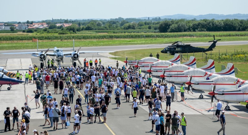 Otvoren međunarodni aeromiting u Varaždinu CIAV 2024.