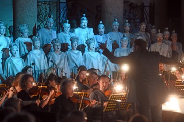 Scenska kantata Carla Orffa "Carmina Burana” svečano  otvorila 70. Splitsko ljeto