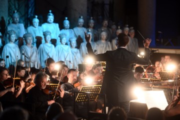 Scenska kantata Carla Orffa "Carmina Burana” svečano  otvorila 70. Splitsko ljeto