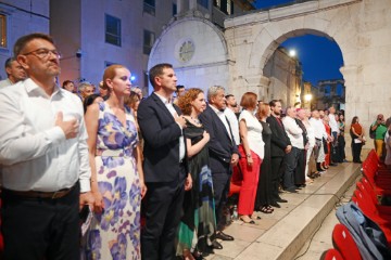 Scenska kantata Carla Orffa "Carmina Burana” svečano  otvorila 70. Splitsko ljeto