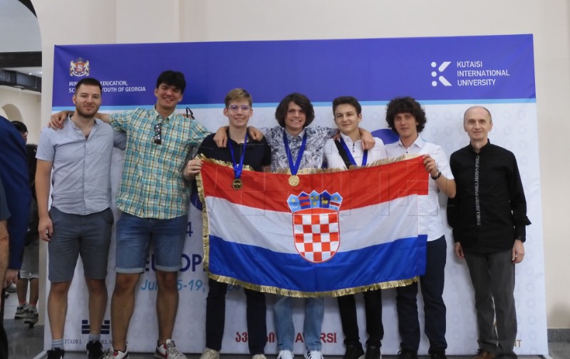 Hrvatski srednjoškolci sjajni na 8. europskoj fizičkoj olimpijadi u Gruziji