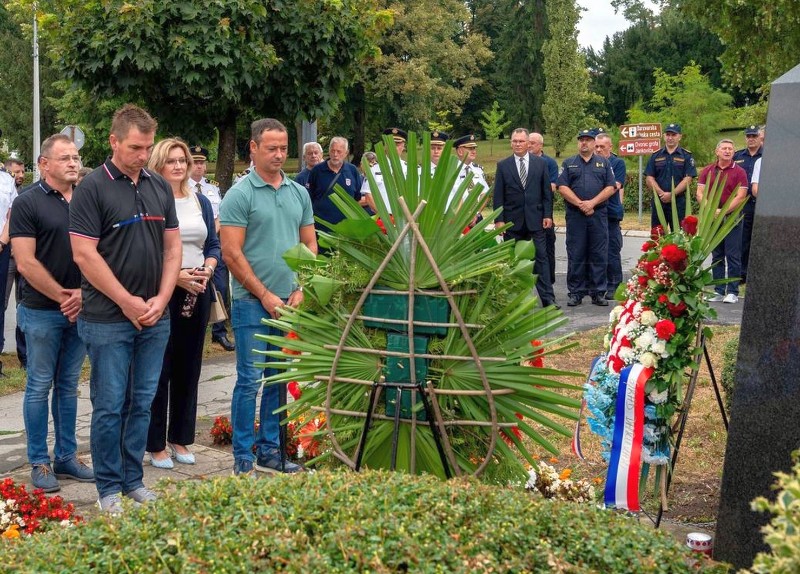 Daruvar odao počast prvim poginulim braniteljima u Domovinskom ratu