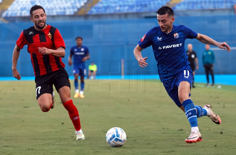 Prijateljska nogometna utakmica Dinamo - Vardar