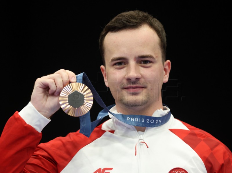 OI: Prva medalja za Hrvatsku, Maričić brončani