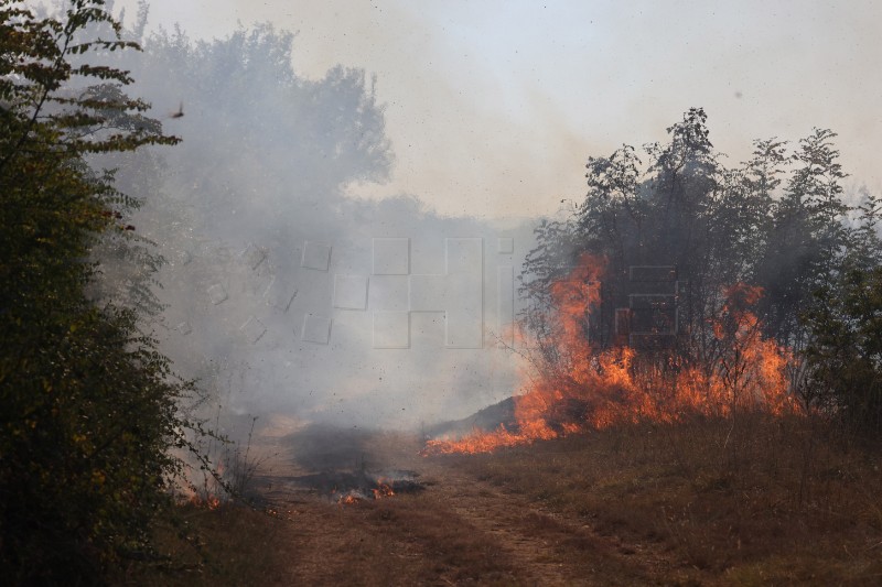 Dva požara na području Smokovića kod Zadra