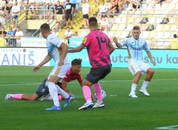 HNL: Rijeka - Lokomotiva