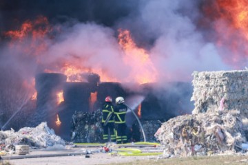 Osijek: Ponovo požar u Dravi International