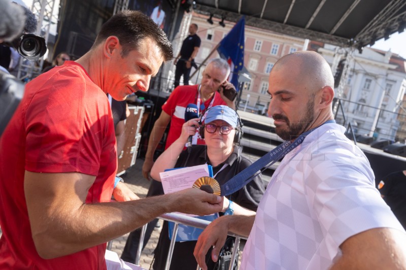 Doček olimpijaca na Trgu bana Jelačića