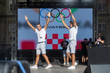 Doček olimpijaca na Trgu bana Jelačića