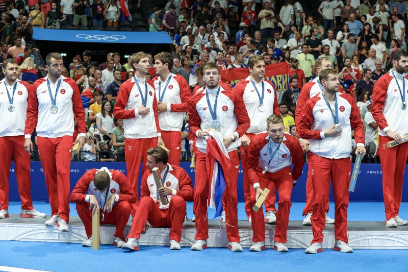 OI: Dodjela srebrnih medalja hrvatskim vaterpolistima