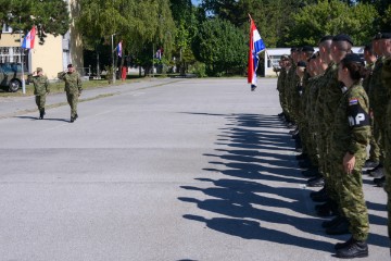 Peti hrvatski kontingent ispraćen u misiju NATO-a u Mađarskoj