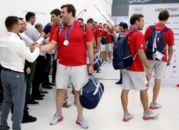 Doček hrvatskih olimpijaca u zagrebačkoj zračnoj luci