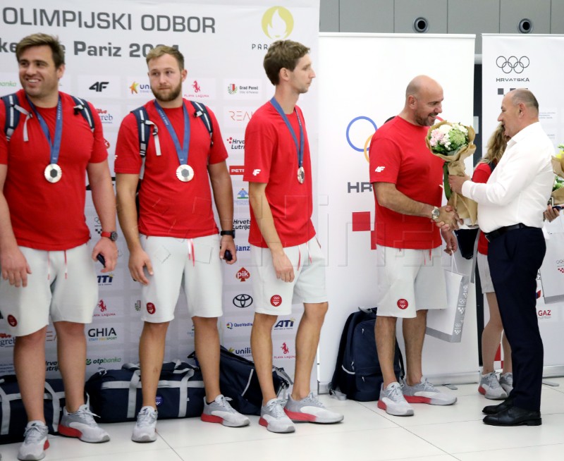 Doček hrvatskih olimpijaca u zagrebačkoj zračnoj luci