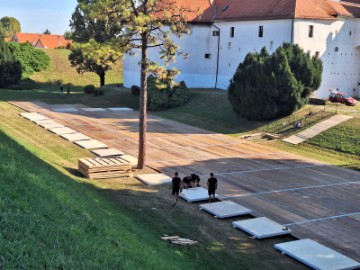 Varaždin: Za špancirere osiguran besplatan parking i prijevoz do centra grada