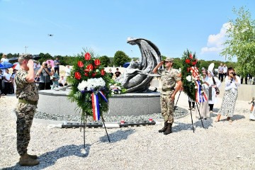 BiH: na Groblju mira kod Mostara komemoracija za žrtve totalitarnih režima