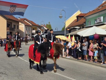 Održano 22. vozočašće konjskih zaprega i jahača u Mariju Bistricu