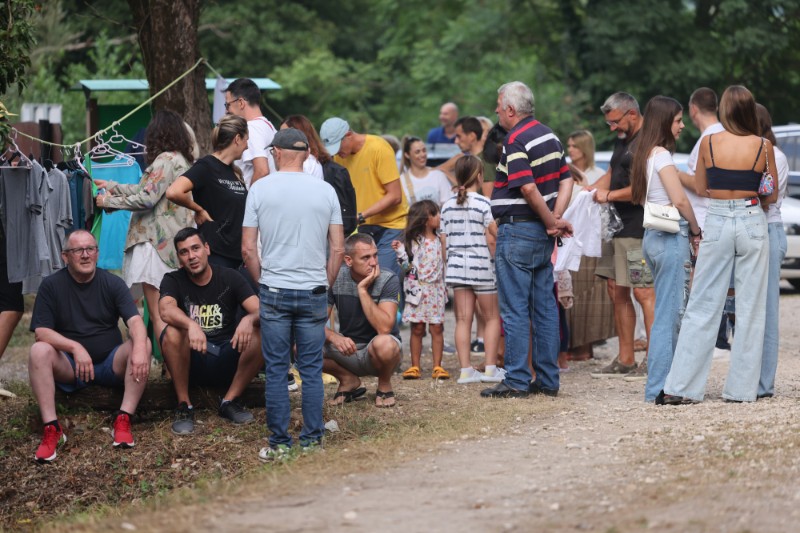 Donja Suvaja: Svakodnevni prosvjed na izvoru Une