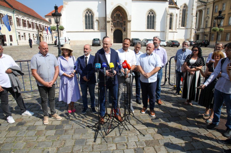 Konferencija za medije Maria Radića