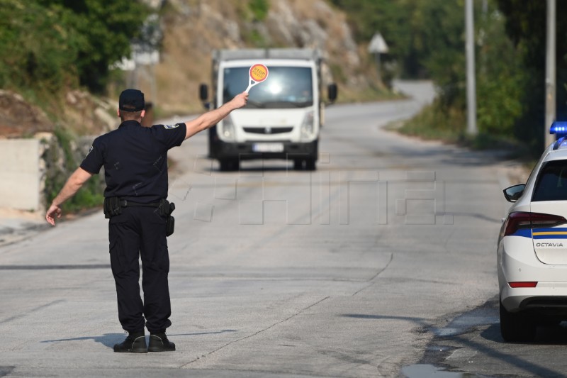 Požar kod Žrnovnice lokaliziran