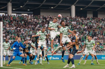 Uzvratna utakmica playoffa Konferencijske nogometne lige Olimpija - Rijeka