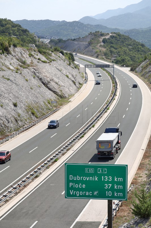 Pojačan promet na autocesti na jugu Hrvatske