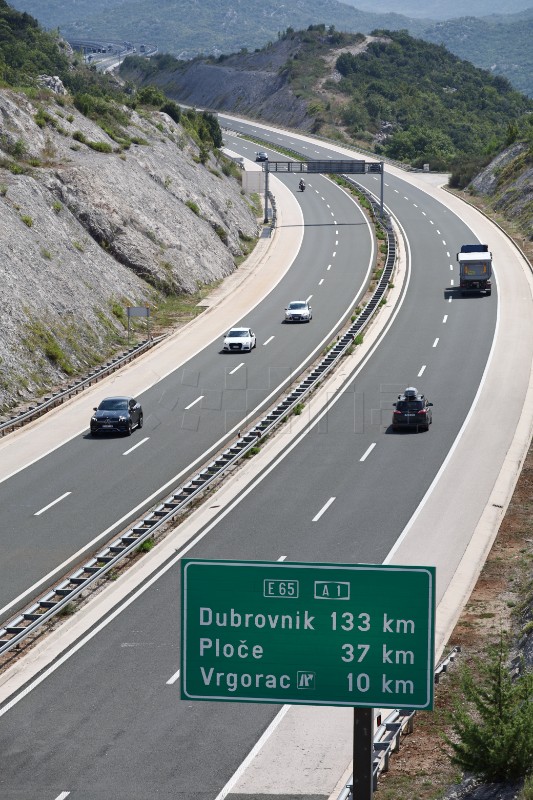 Pojačan promet na autocesti na jugu Hrvatske