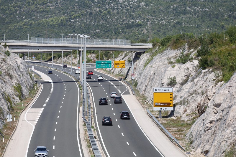 Pojačan promet na autocesti na jugu Hrvatske