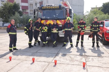 Zadar: Odana počast vatrogascima poginulim u kornatskoj tragediji