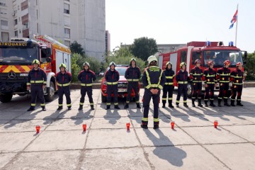 Zadar: Odana počast vatrogascima poginulim u kornatskoj tragediji