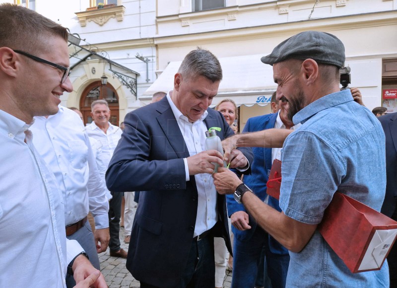 Predsjednik Milanović obišao varaždinski Špancirfest