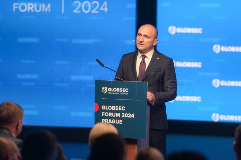 Anušić na GLOBSEC-u: Nastavak intenzivne modernizacije vojske