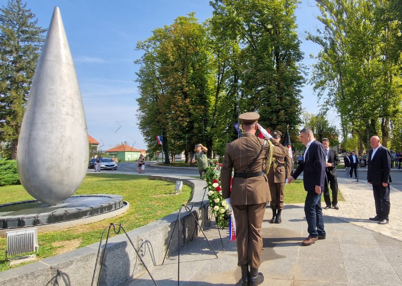 Obilježena 30. obljetnica osnivanja 20. domobranske pukovnije Glina