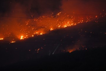 Novi požar kod Žrnovice