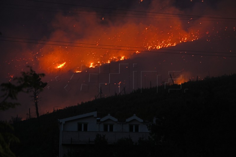 Novi požar kod Žrnovice