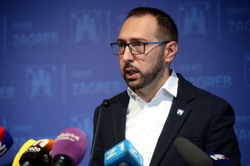 Konferencija za medije Tomislava Tomaševića