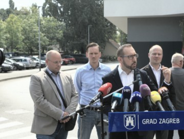 Konferencija za medije gradonačelnika Tomaševića o uvođenju reda u parkiranju u gradu