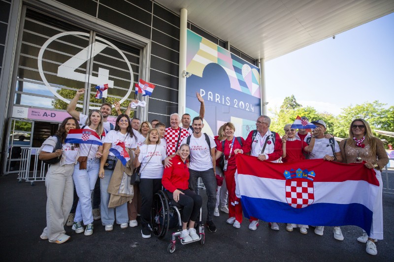 POI - Anđelini roditelji: Bilo je suza na tribini