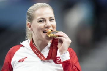 POI: Dvoboj finala i dodjela medalja za žene, pojedinačno u kategoriji WS3