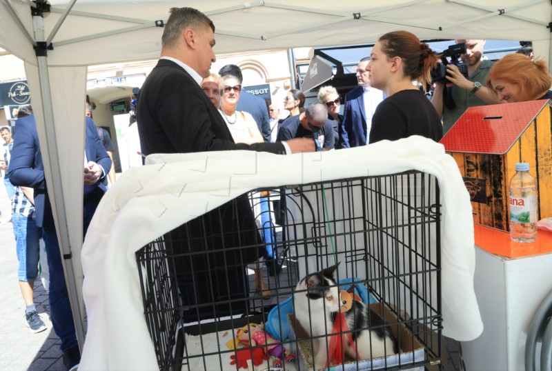 Zoran Milanović obišao 16. ZeGeVege festival održivog življenja