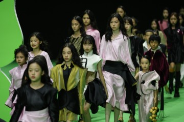 CHINA FASHION WEEK 