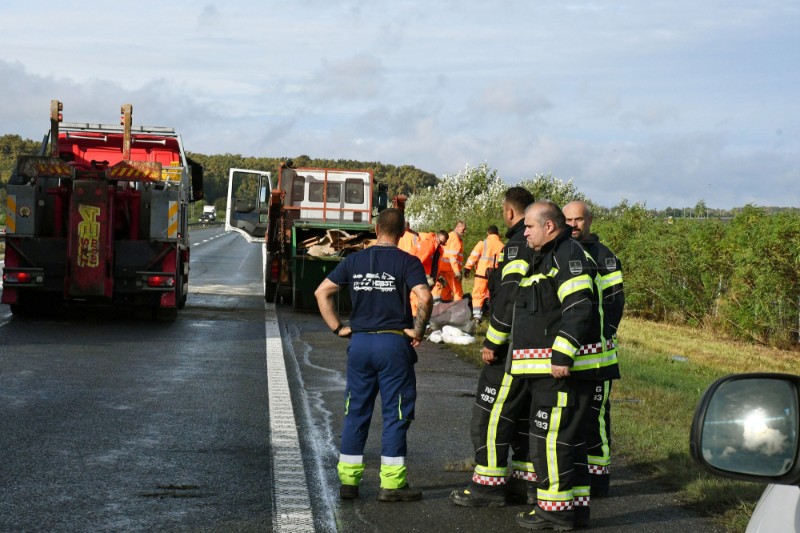 Jedna osoba poginula, dvoje ozlijeđenih na A3 između čvorišta Nova Gradiška i Okučani