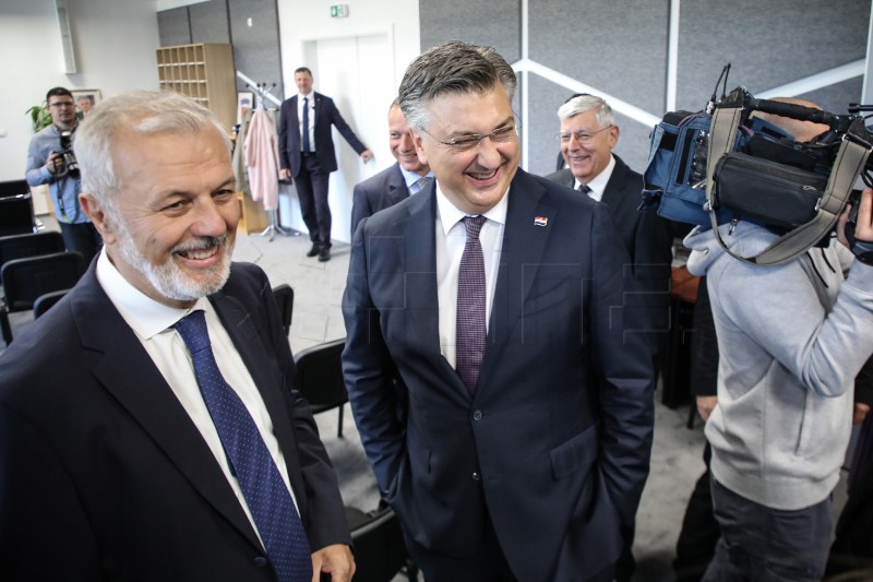 Plenković obišao novu lokaciju Hrvatskog sabora