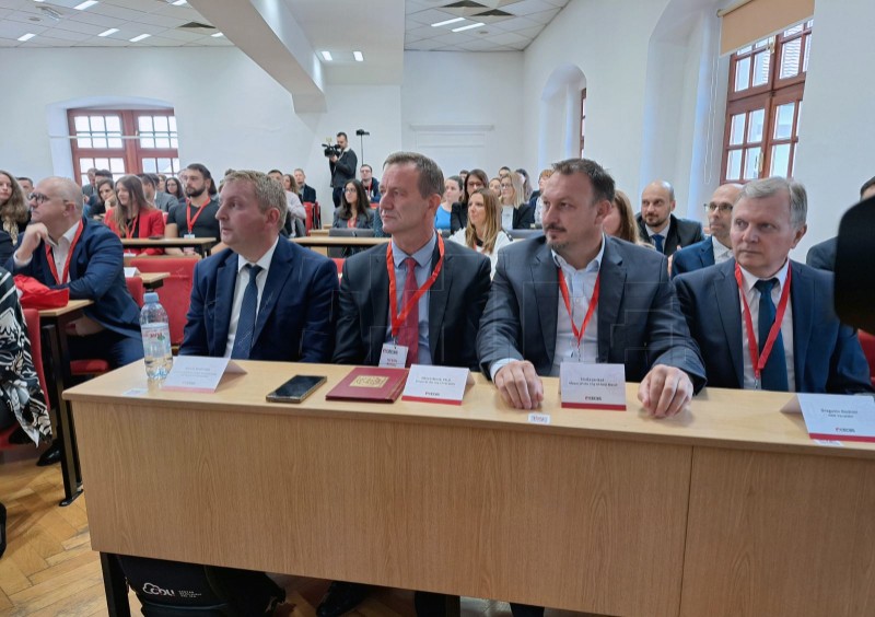 U Varaždinu otvorena 35. međunarodna znanstvena konferencija CECIIS