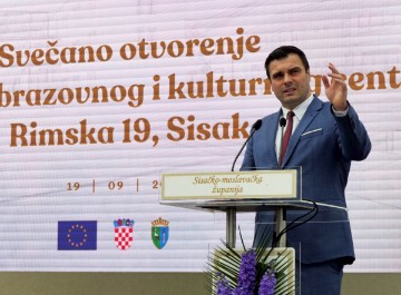 Otvoren novi Odgojno-obrazovni i kulturni centar u Sisku